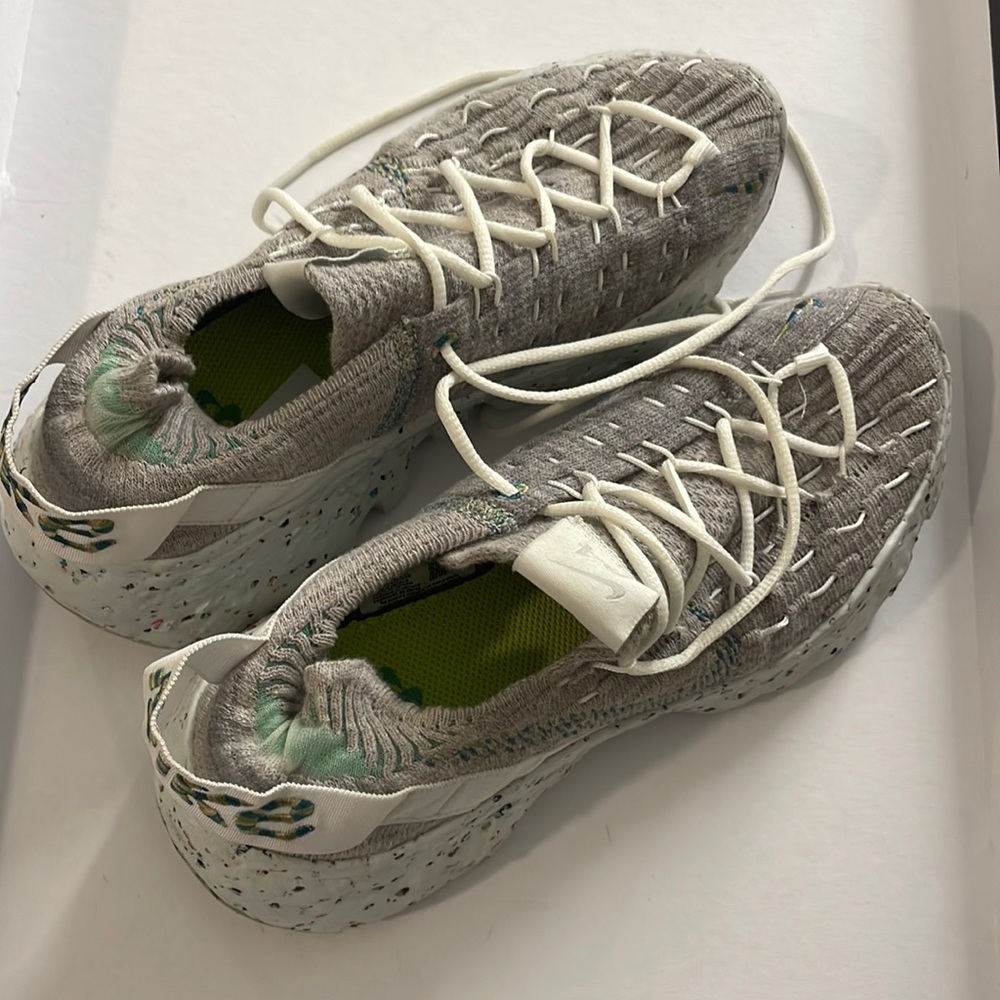Nike sport shoes